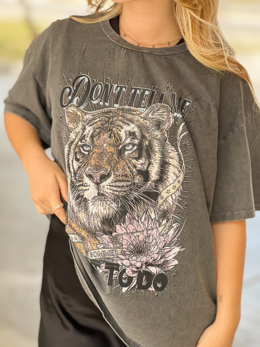 T-shirt com tigre estampado